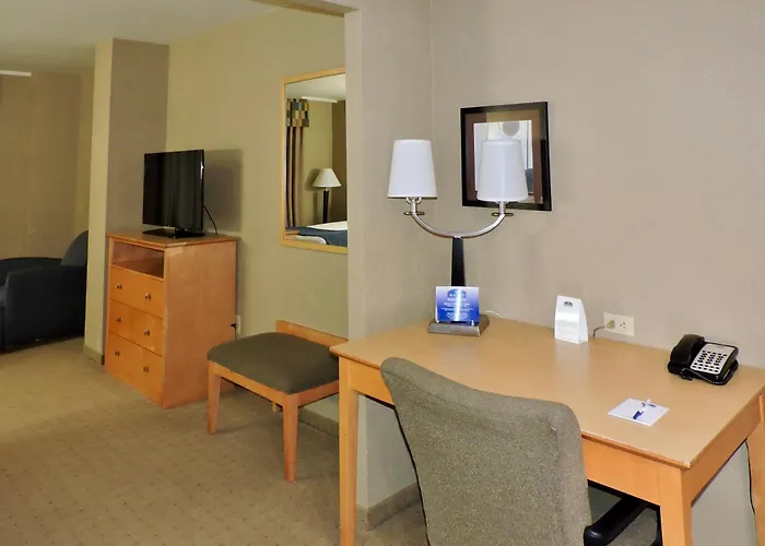 Marco LaGuardia Hotel&Suites