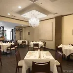Marco Laguardia Hotel & Suites 
